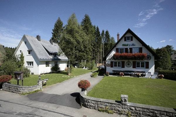 Gaestehaus Wald Und See Titisee-Neustadt Exterior foto